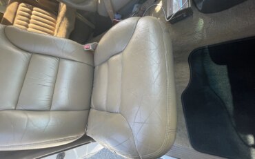 Chevrolet-Blazer-4wd-1992-White-Tan-46
