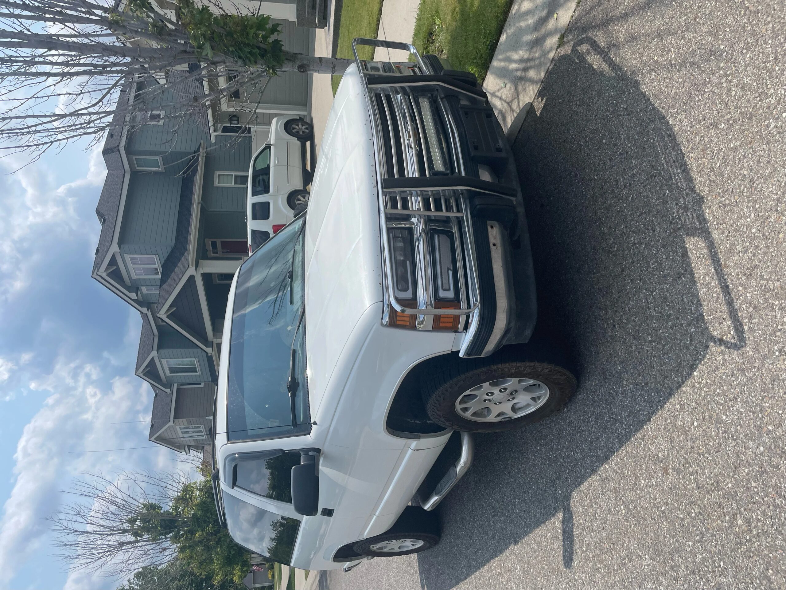 Chevrolet-Blazer-4wd-1992-White-Tan-8