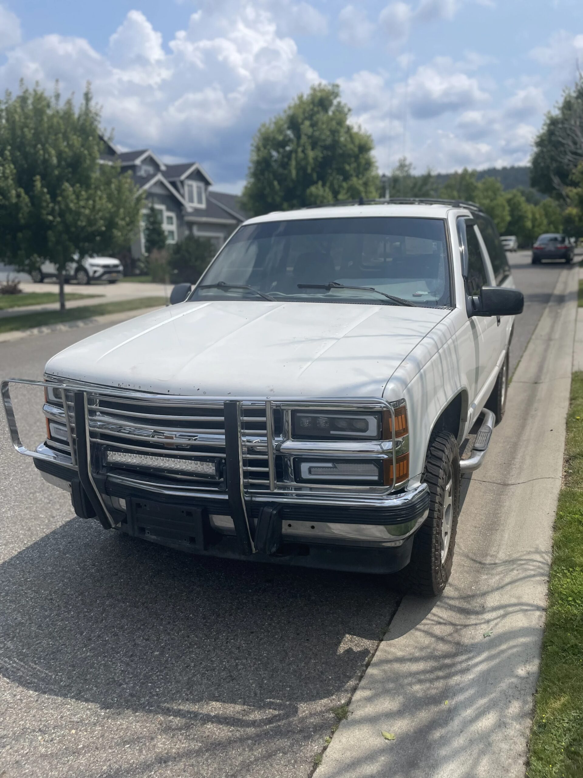 Chevrolet-Blazer-4wd-1992-White-Tan