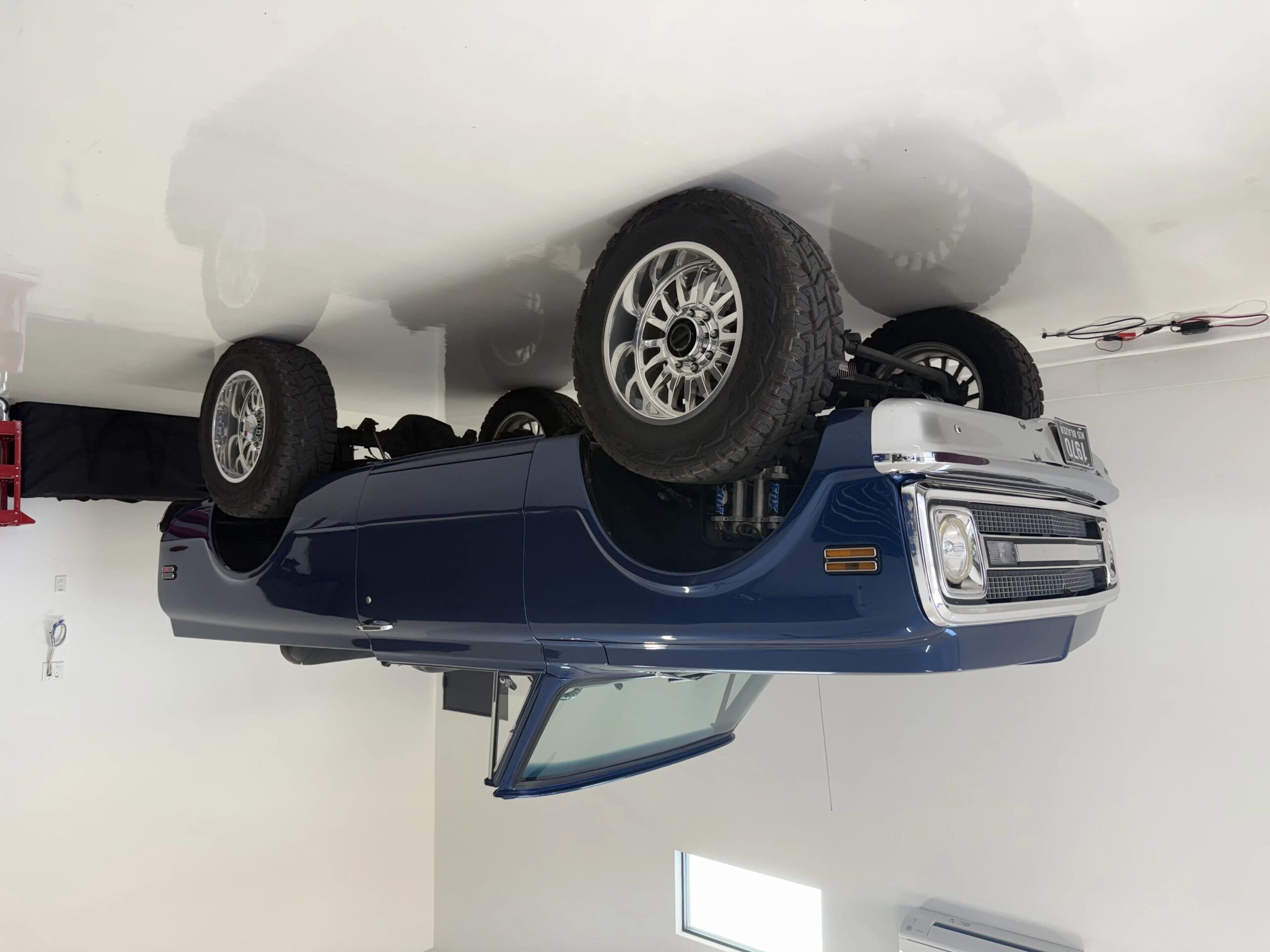 Chevrolet-Blazer-4wd-2-door-1970-Blue-Black-1