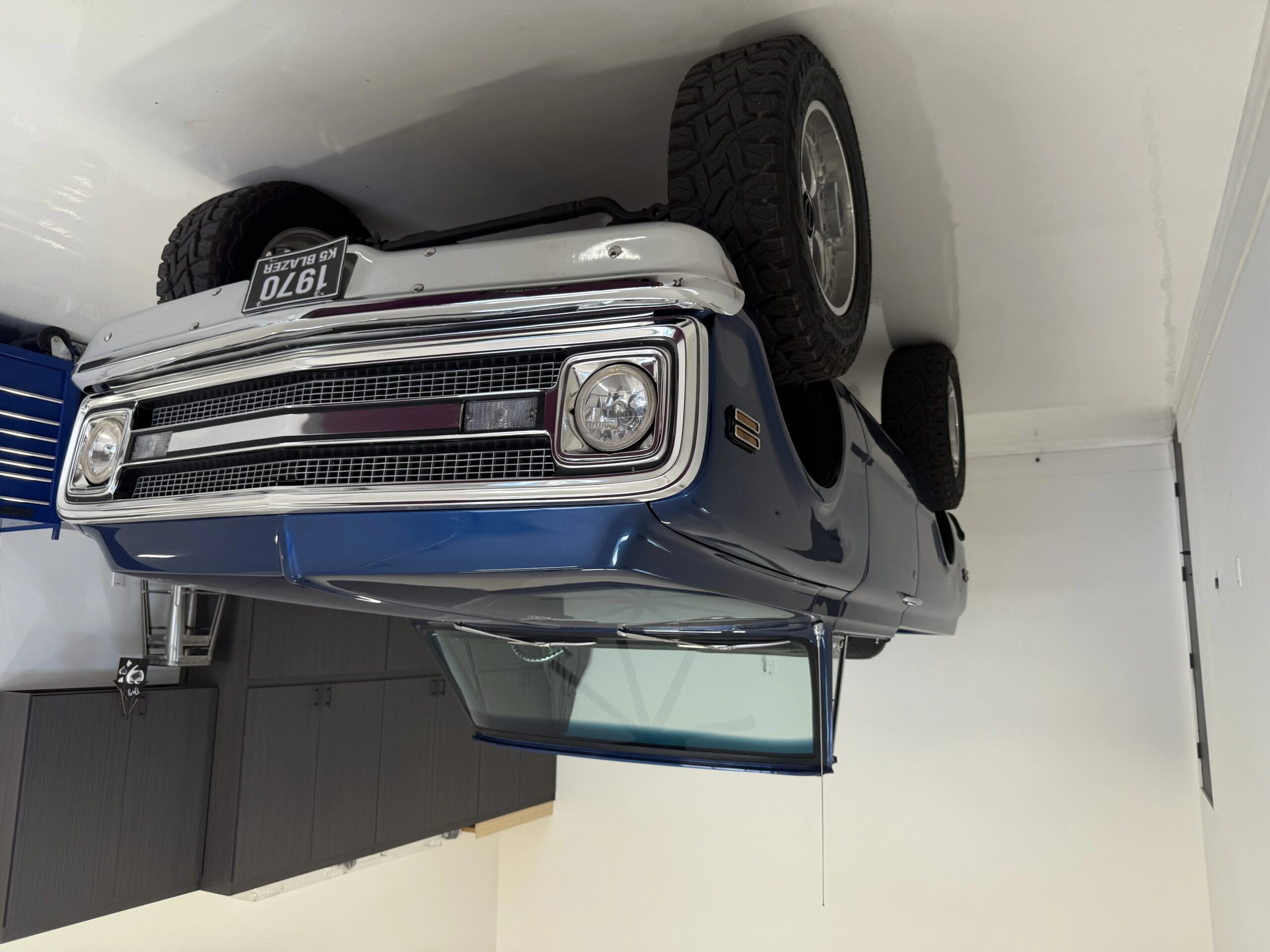 Chevrolet-Blazer-4wd-2-door-1970-Blue-Black-11