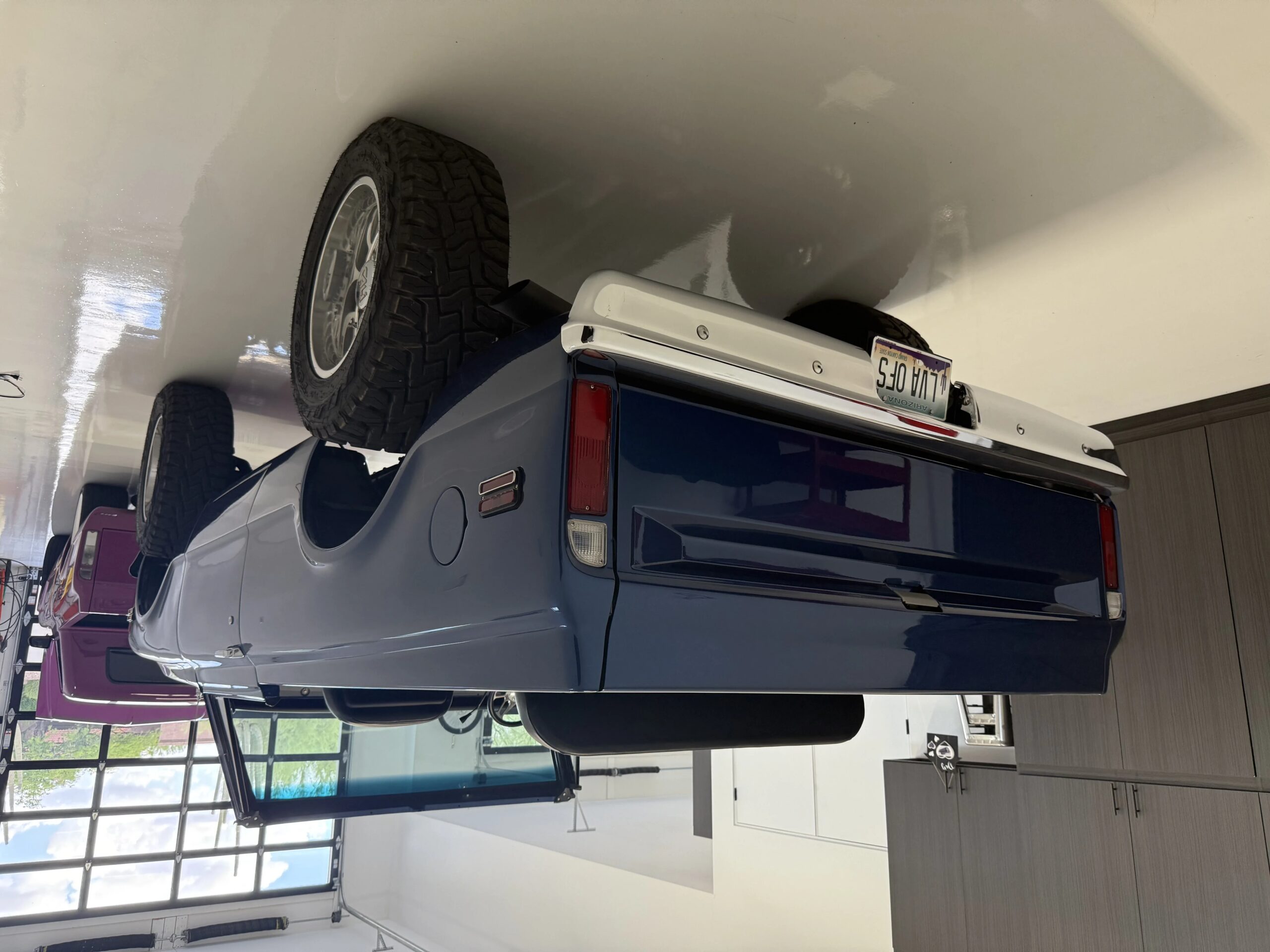 Chevrolet-Blazer-4wd-2-door-1970-Blue-Black-2