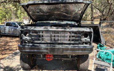 Chevrolet-Blazer-4wd-2-door-1975-Black-Black-28
