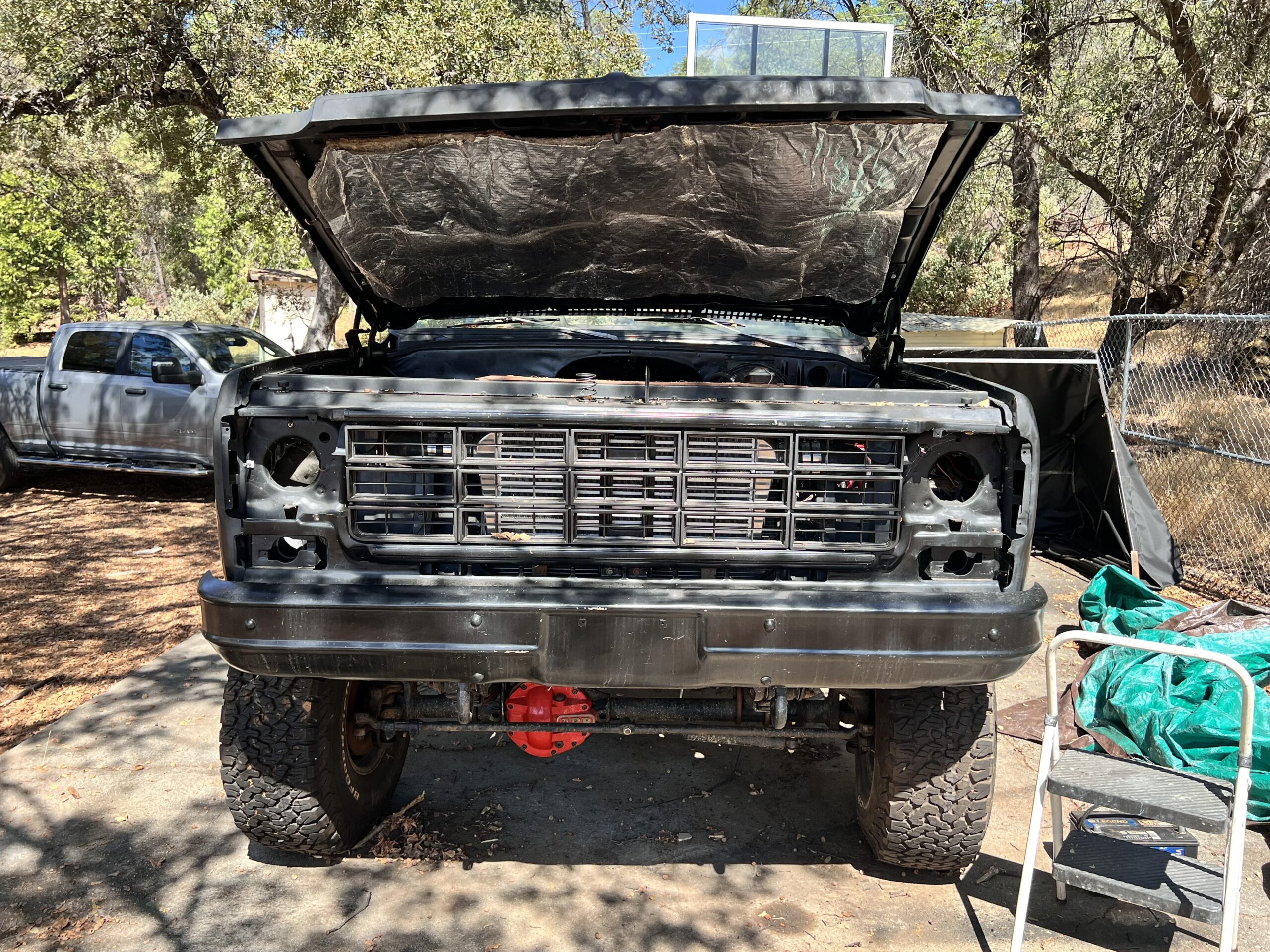 Chevrolet-Blazer-4wd-2-door-1975-Black-Black-28