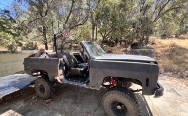 Chevrolet-Blazer-4wd-2-door-1975-Black-Black