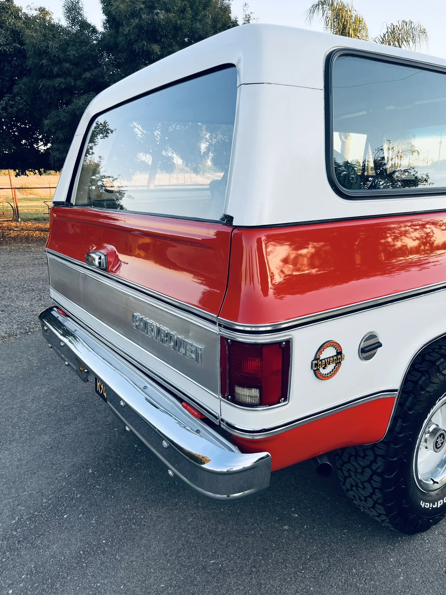 Chevrolet-Blazer-4wd-2-door-1976-Red-Black-13