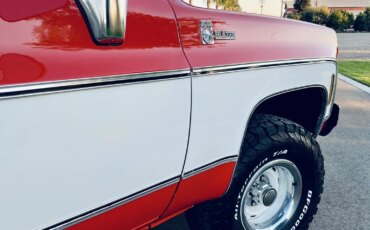Chevrolet-Blazer-4wd-2-door-1976-Red-Black-14