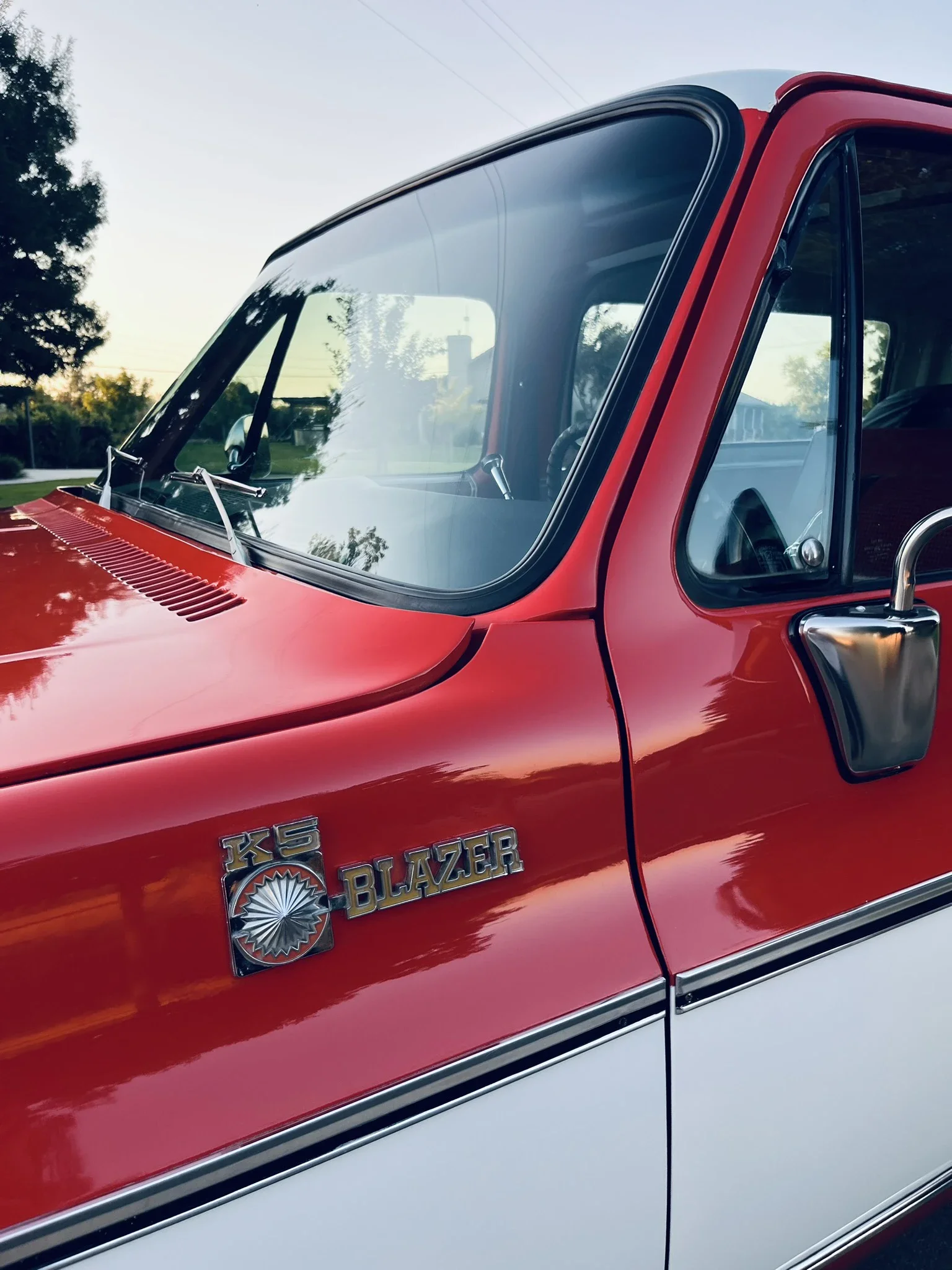 Chevrolet-Blazer-4wd-2-door-1976-Red-Black-8