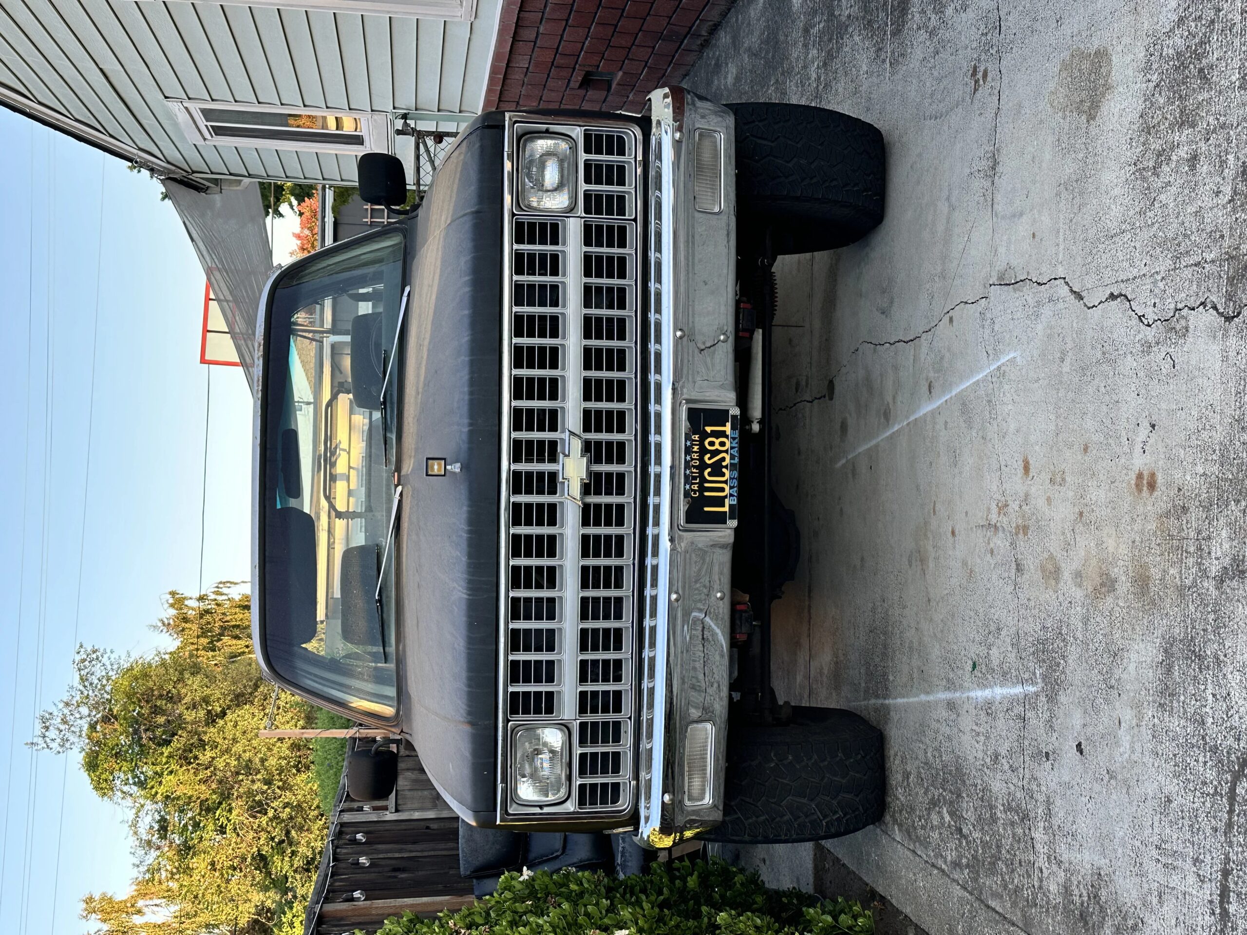 Chevrolet-Blazer-4wd-2-door-1981-Black-Black