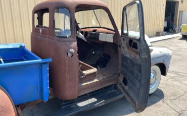 Chevrolet-C-10-1950-Standard-Cab-Pickup-12