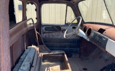 Chevrolet-C-10-1950-Standard-Cab-Pickup-13