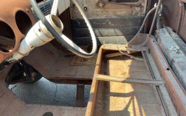 Chevrolet-C-10-1950-Standard-Cab-Pickup-17