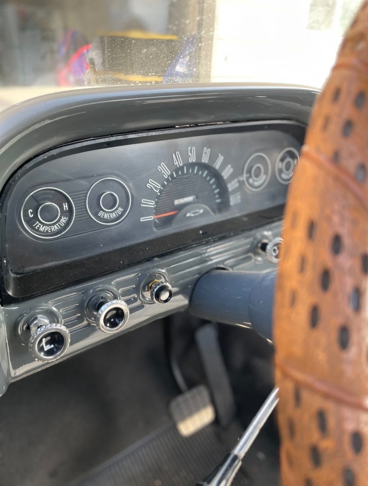Chevrolet-C-10-1963-Standard-Cab-Pickup-11