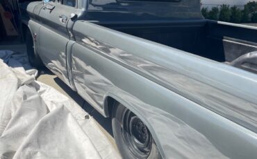 Chevrolet-C-10-1963-Standard-Cab-Pickup-3