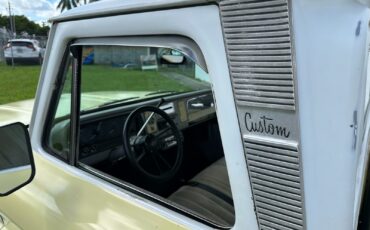 Chevrolet-C-10-1965-10