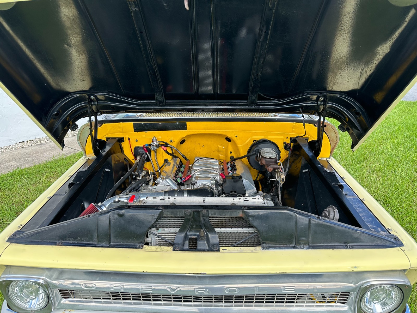 Chevrolet-C-10-1965-25