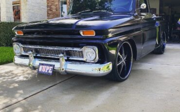 Chevrolet-C-10-1965-Standard-Cab-Pickup-19