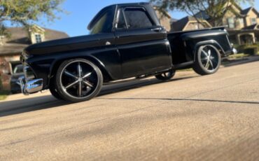 Chevrolet-C-10-1965-Standard-Cab-Pickup-32