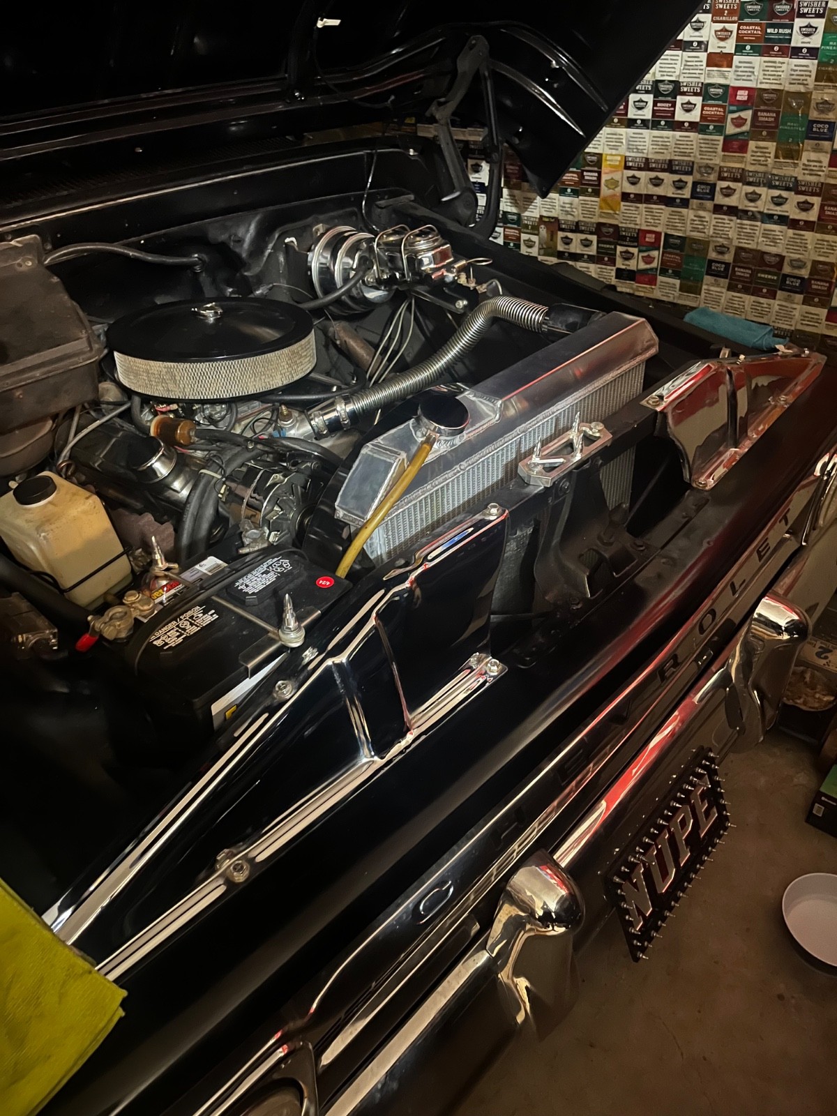 Chevrolet-C-10-1965-Standard-Cab-Pickup-4