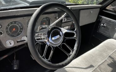 Chevrolet-C-10-1967-18