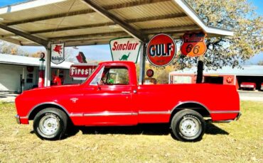 Chevrolet-C-10-1967-Pickup-Truck-2