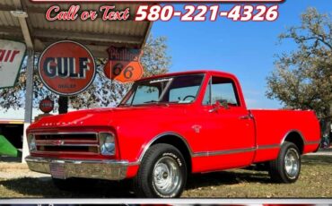 Chevrolet-C-10-1967-Pickup-Truck