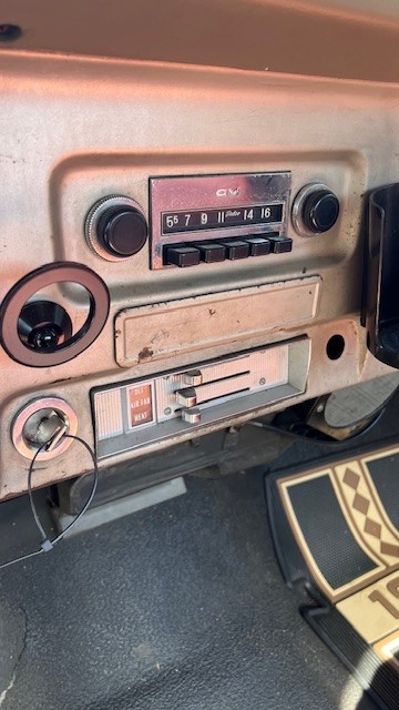 Chevrolet-C-10-1967-Standard-Cab-Pickup-13