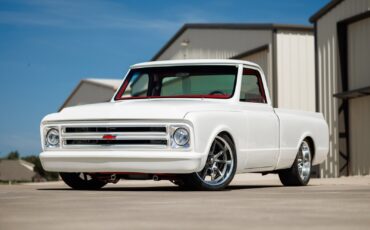 Chevrolet-C-10-1967-Truck-1