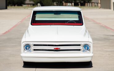 Chevrolet-C-10-1967-Truck-11