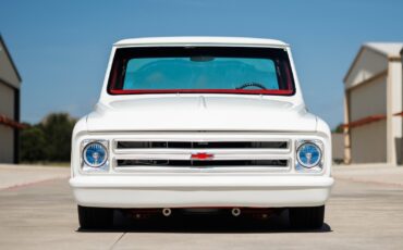 Chevrolet-C-10-1967-Truck-12