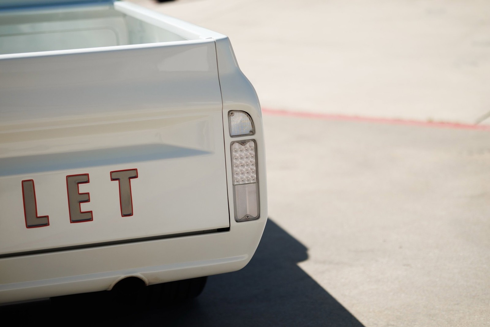 Chevrolet-C-10-1967-Truck-27