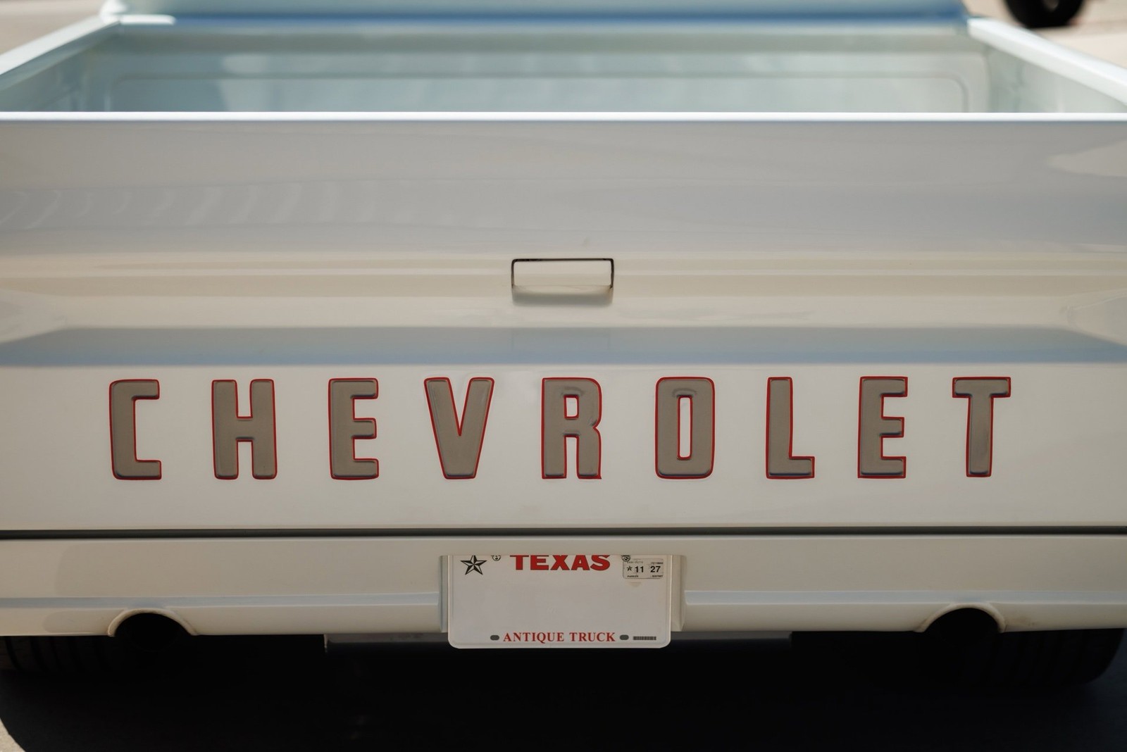 Chevrolet-C-10-1967-Truck-29