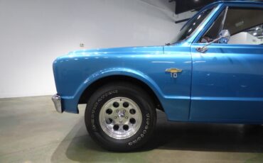 Chevrolet-C-10-1967-Truck-3