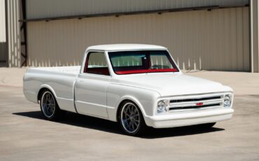 Chevrolet-C-10-1967-Truck-3