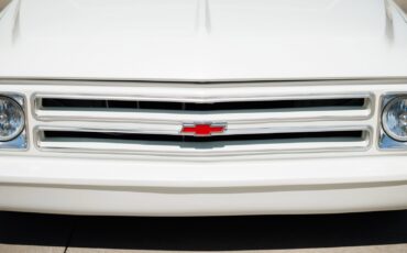 Chevrolet-C-10-1967-Truck-30