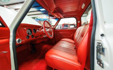 Chevrolet-C-10-1967-Truck-35