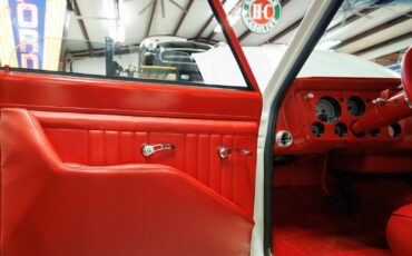 Chevrolet-C-10-1967-Truck-38