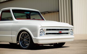 Chevrolet-C-10-1967-Truck-8