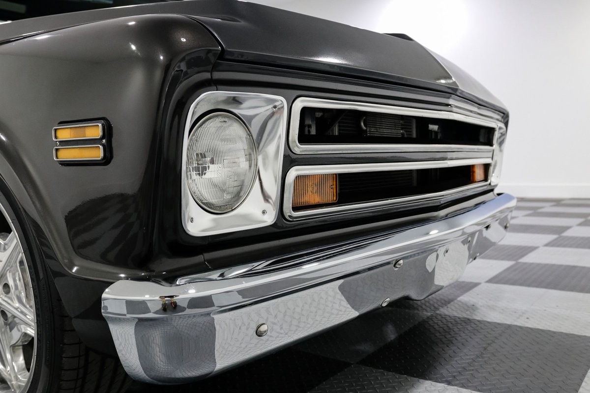Chevrolet-C-10-1968-Pickup-Truck-10