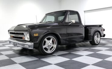 Chevrolet-C-10-1968-Pickup-Truck-2
