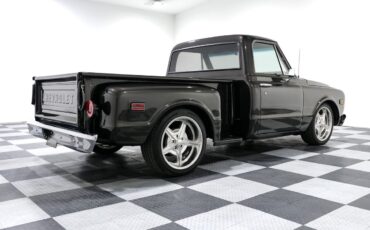 Chevrolet-C-10-1968-Pickup-Truck-8