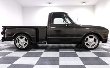 Chevrolet-C-10-1968-Pickup-Truck-9