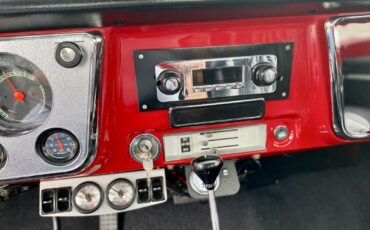 Chevrolet-C-10-1968-Standard-Cab-Pickup-12