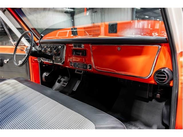 Chevrolet-C-10-1968-Standard-Cab-Pickup-13