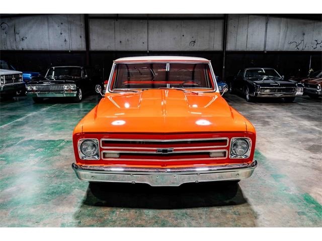Chevrolet-C-10-1968-Standard-Cab-Pickup-4