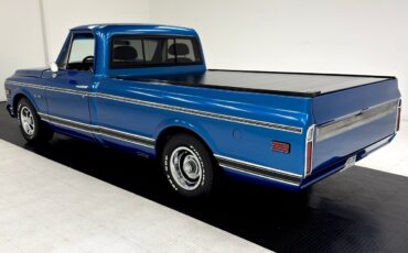 Chevrolet-C-10-1969-Pickup-Truck-2