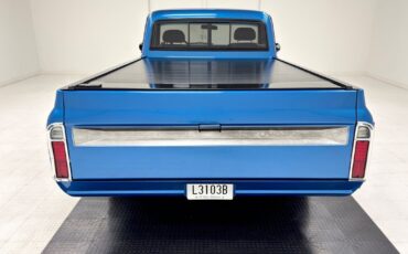 Chevrolet-C-10-1969-Pickup-Truck-3