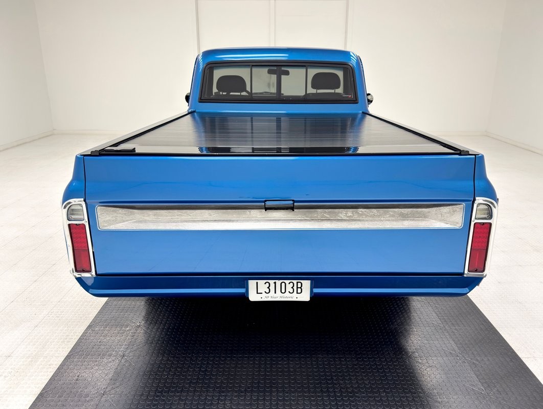 Chevrolet-C-10-1969-Pickup-Truck-3