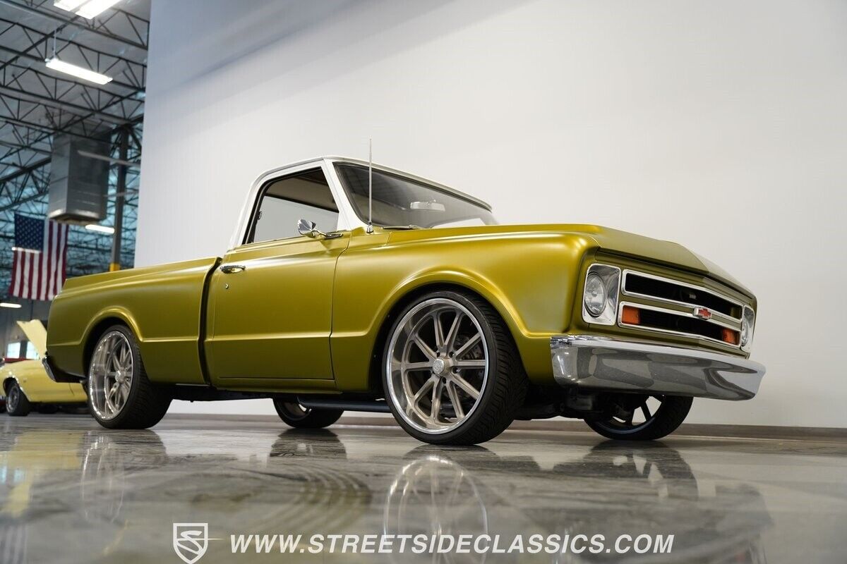 Chevrolet-C-10-1969-Pickup-Truck-30