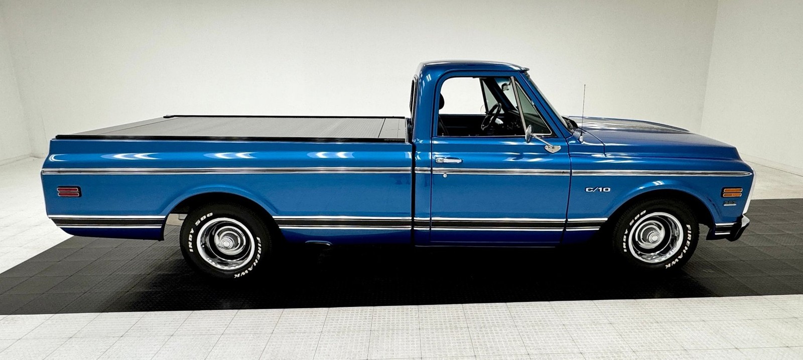 Chevrolet-C-10-1969-Pickup-Truck-5